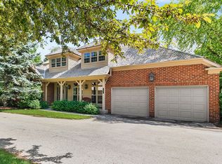 550 Park Cir, Elm Grove, WI