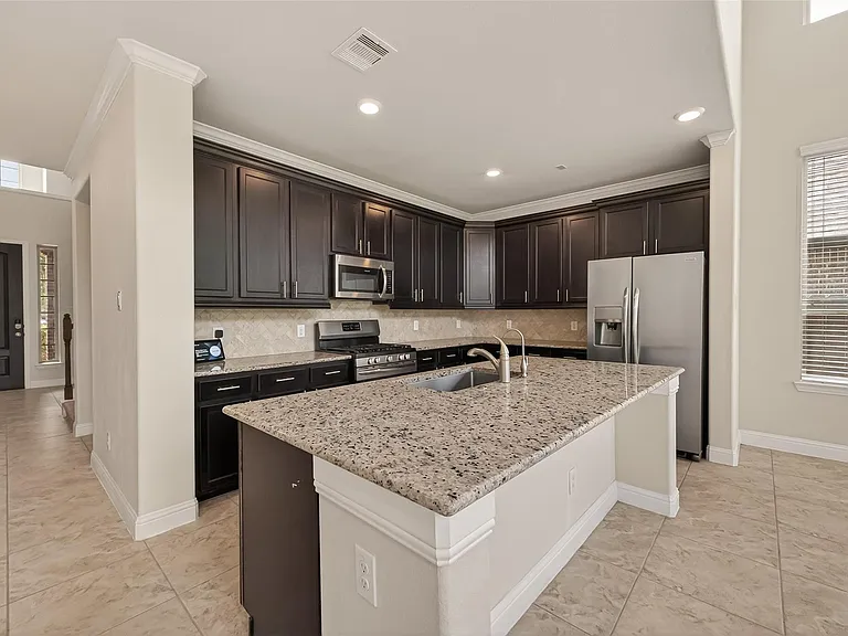 10514 Inverclyde Dr — Photo 15