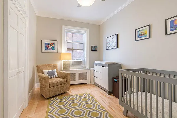 Sold by RealtyTopia | media 22