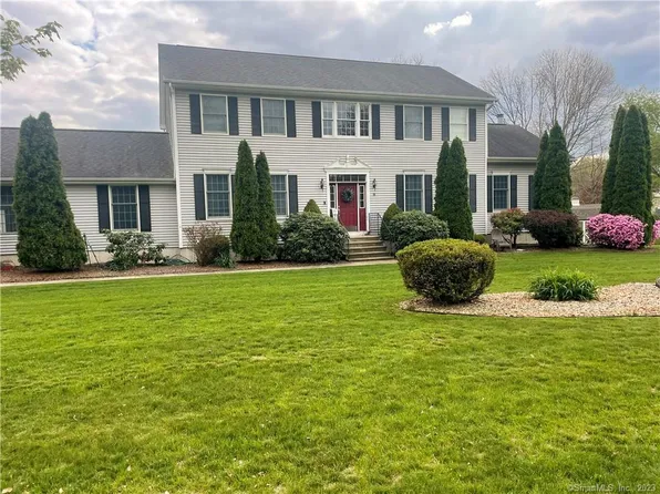 6 Bancroft Lane, South Windsor, CT 06074