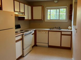37 Fairmount St #11, Leominster, MA 01453