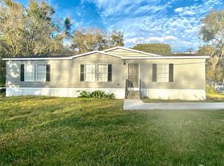 909 Jensen Ave, Lakeland, FL 33801