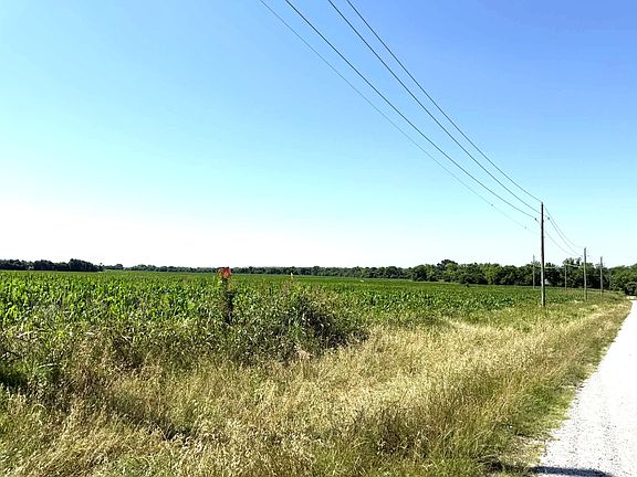 3rd image of Fm 438 Loop