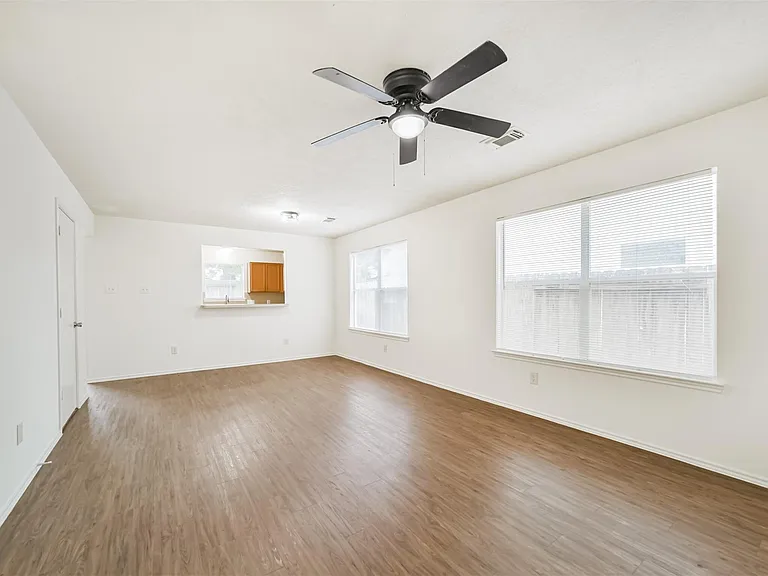 33318 Cottonwood Bnd — Photo 4