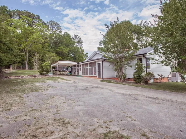 202 Tiffany Dr, Easley, SC 29640