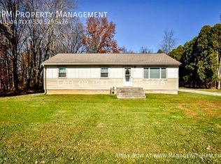 559 Tallmadge Rd, Kent, OH 44240