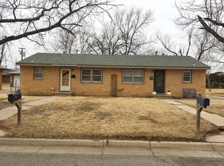 105 Norman Rd, Hutchinson, KS 67502