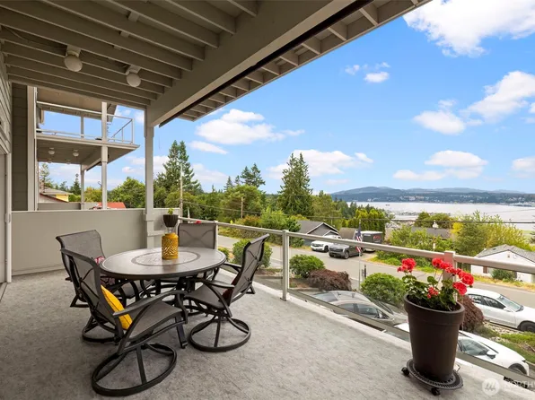 219 Tracy Avenue N #202, Port Orchard, WA 98366