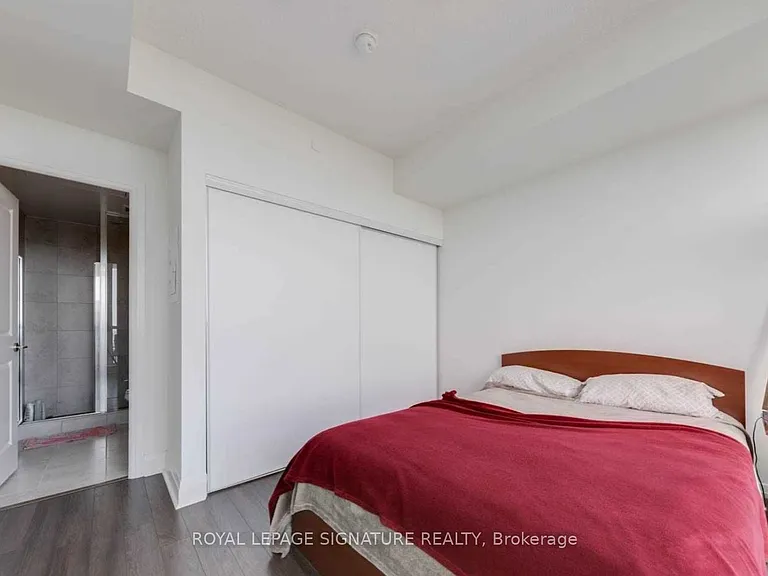 17 Zorra St #1407 — Photo 8
