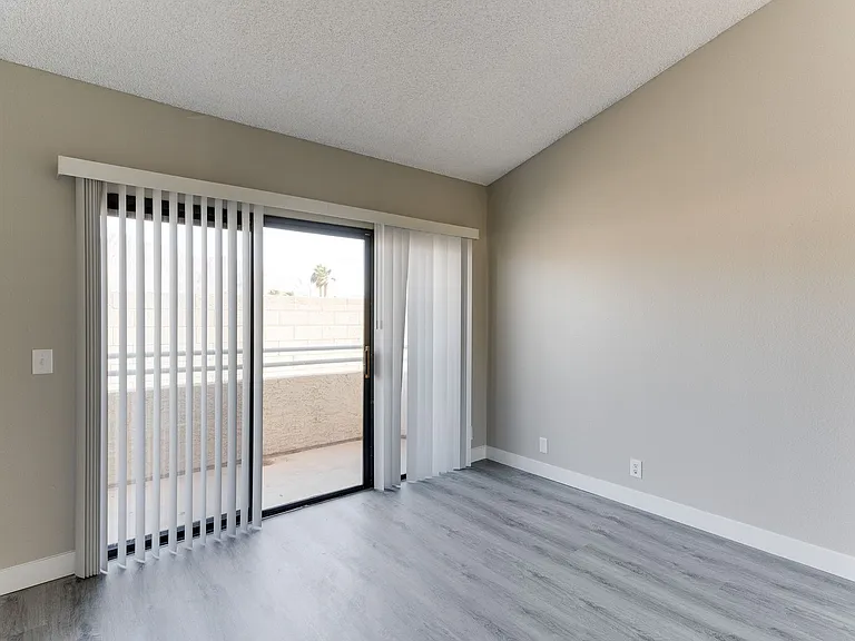 830 N Sloan Ln #202 — Photo 16