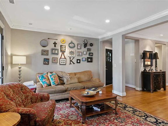2nd image of 7704 Shirley Dr APT 4