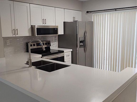 3rd image of 3275 Frederick Blvd APT 12D