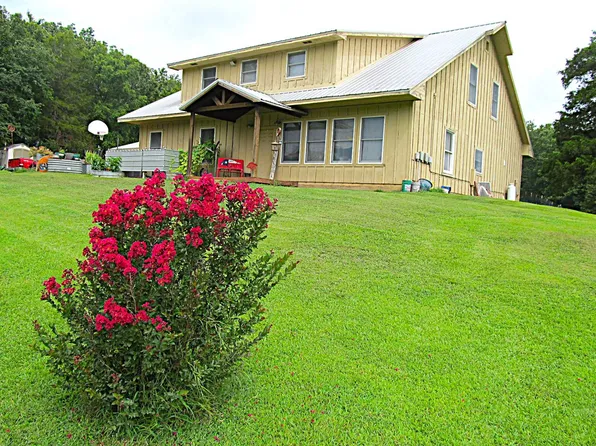 1889 Madison St #5120, Huntsville, AR 72740