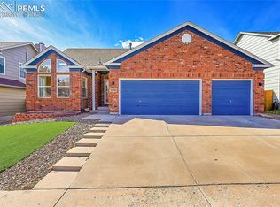 2930 Helmsdale Dr, Colorado Springs, CO 80920