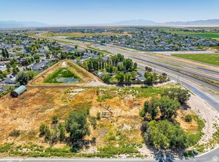 2679 W Antelope Dr S, Syracuse, UT 84075