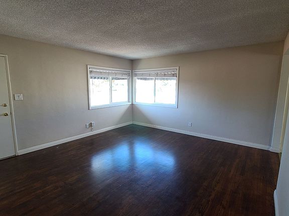5th image of 2117-23 Grand Ave #2121