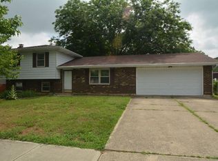 5760 Levy Dr, Fairfield, OH 45014