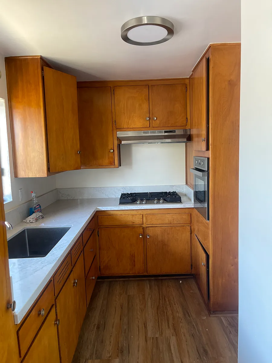 Building Photo - 1440 Sepulveda Ave #5