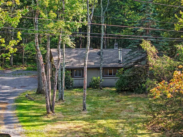 2286 Route 940, Pocono Summit, PA 18346