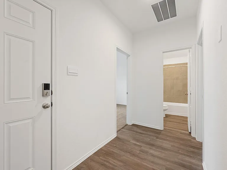 3085 Emerald Ocean Dr — Photo 29