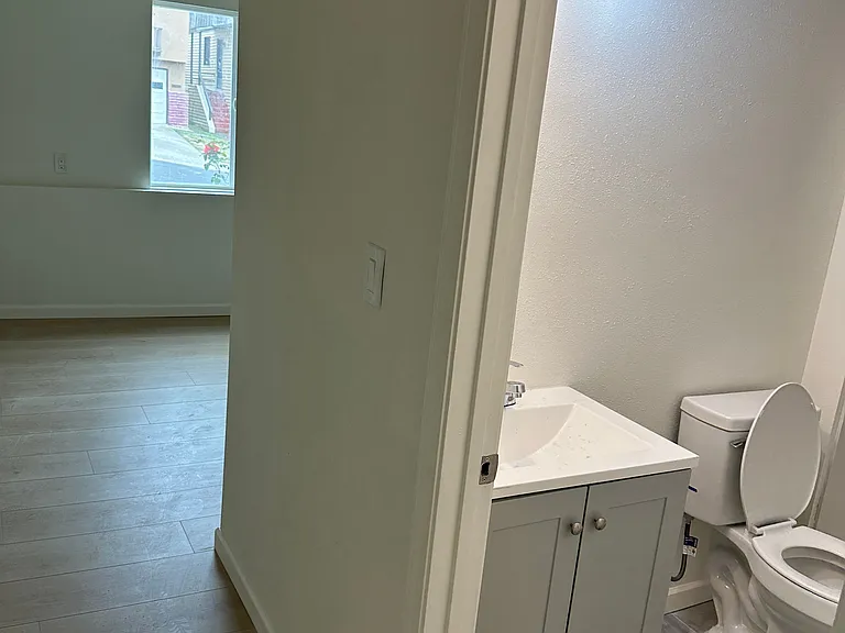 12 Montebello Dr #1 — Photo 6
