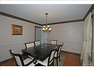 3rd image of 11818 Sunflower Ln