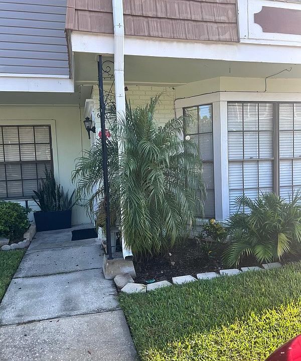 1st image of 6017 Village Cir