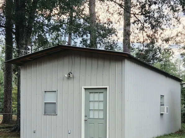 26171 Sykes Rd, Holden, LA 70744