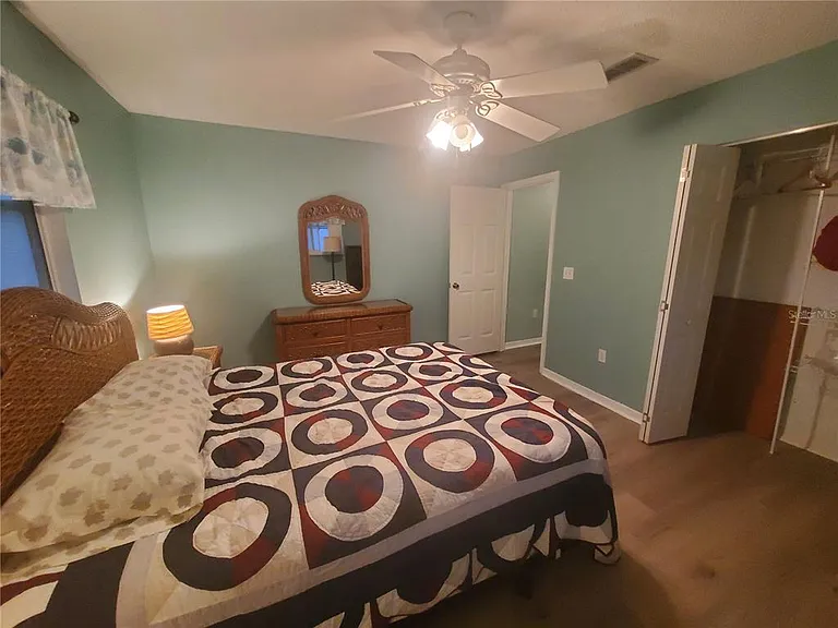 17713 SE 95th Cir — Photo 18