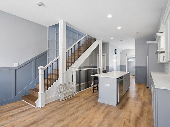 4th image of 4411 S Calumet Ave