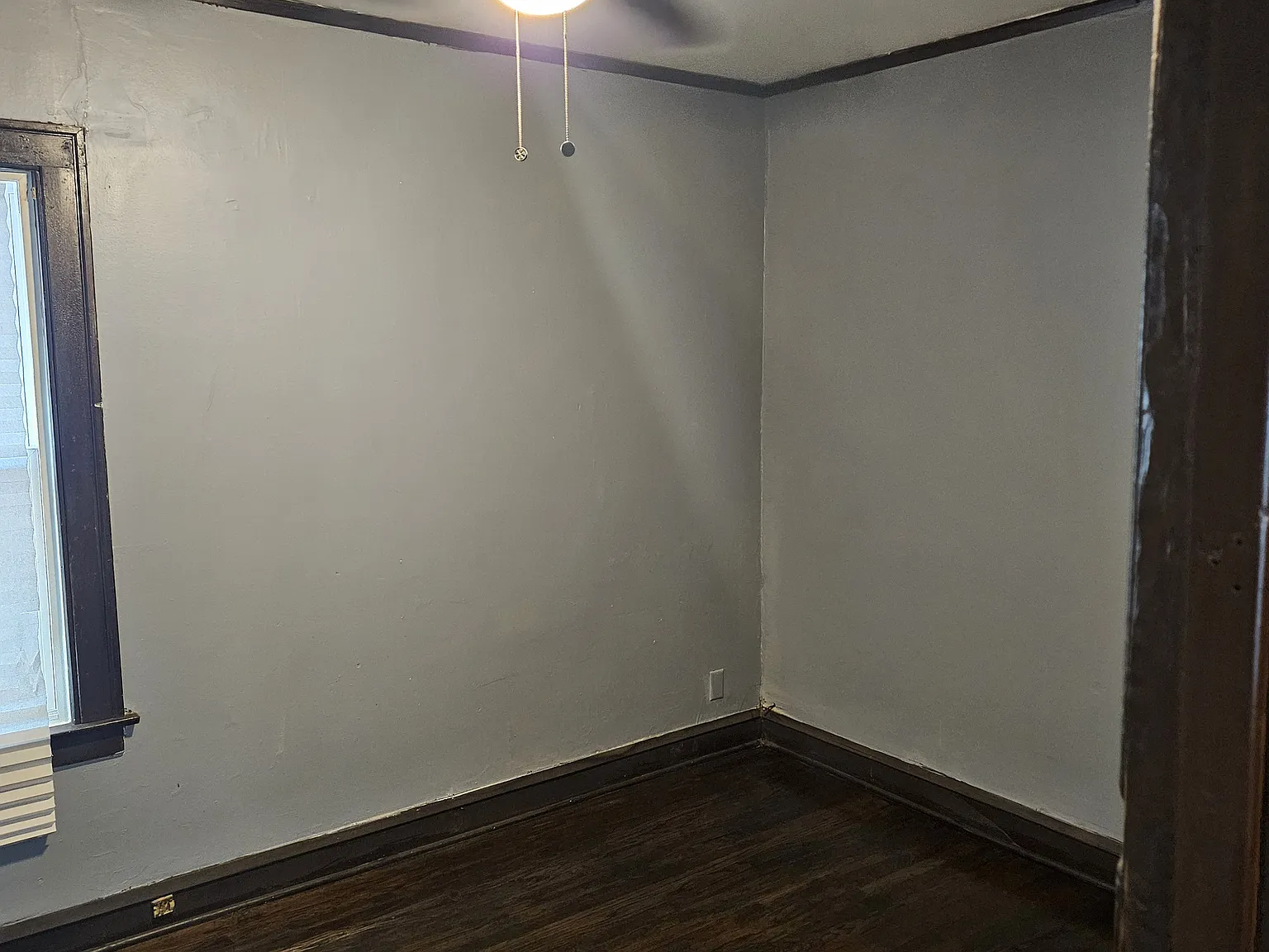 3 bed, 1000 sqft, $1,600 — Photo 3