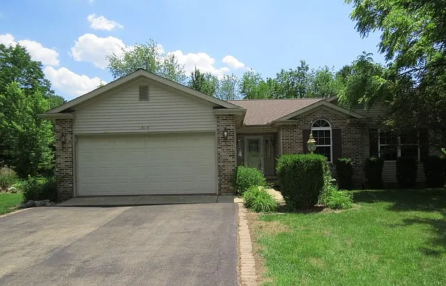 2809 E Concord Rd photo 1