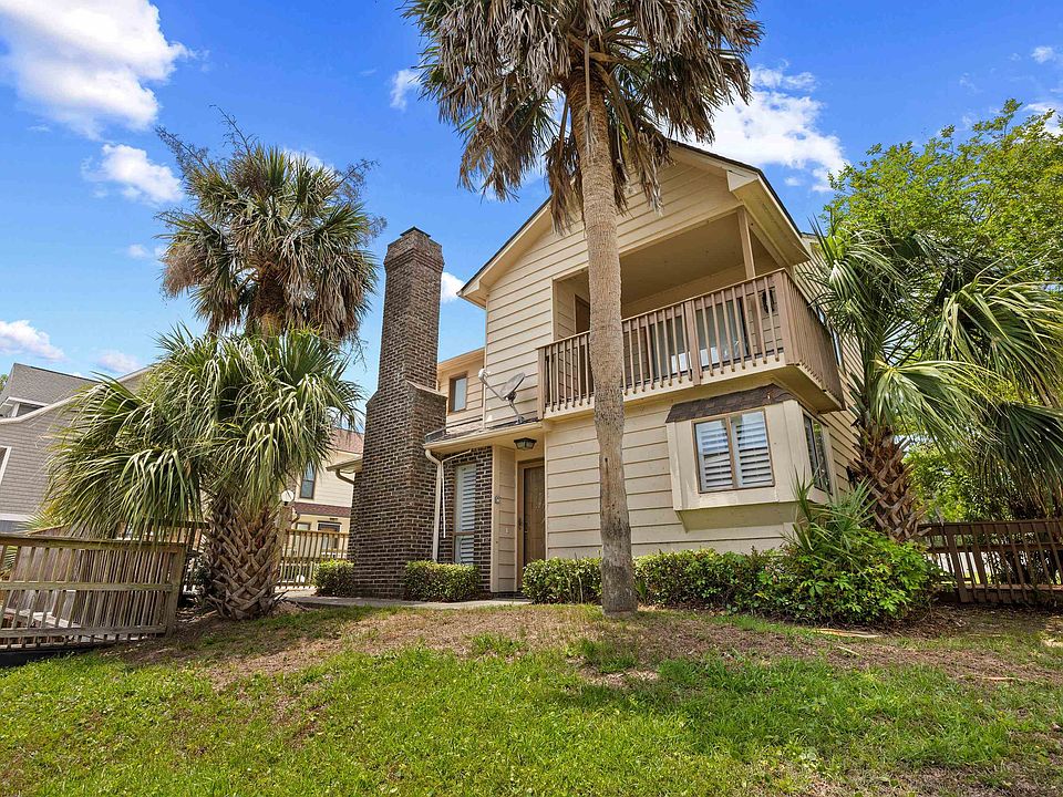 1st image of 922 Perrin Dr. #D