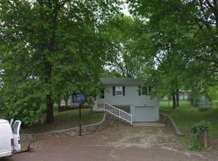 15 Ithica Ct, Eudora, KS 66025