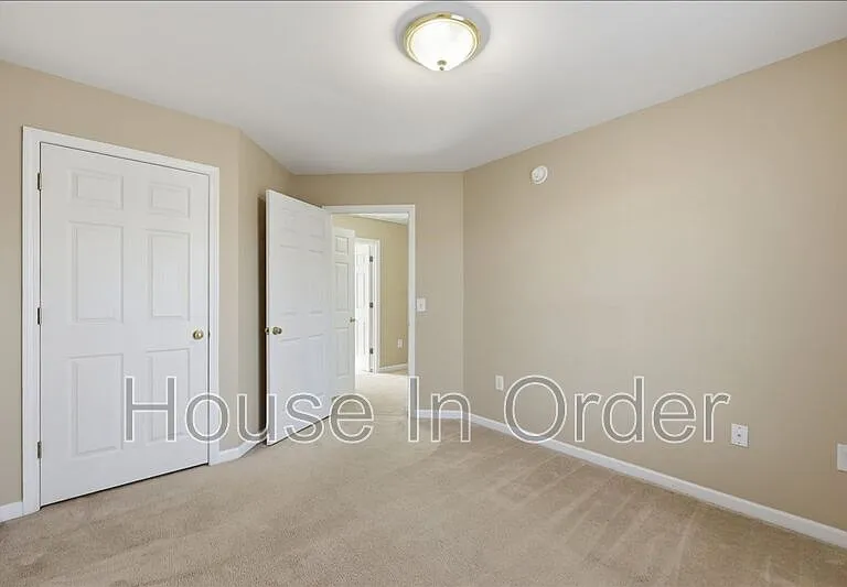 48 Ridgestone Cir — Photo 12