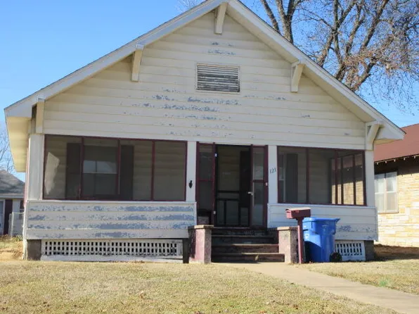 121 C St NW, Miami, OK 74354