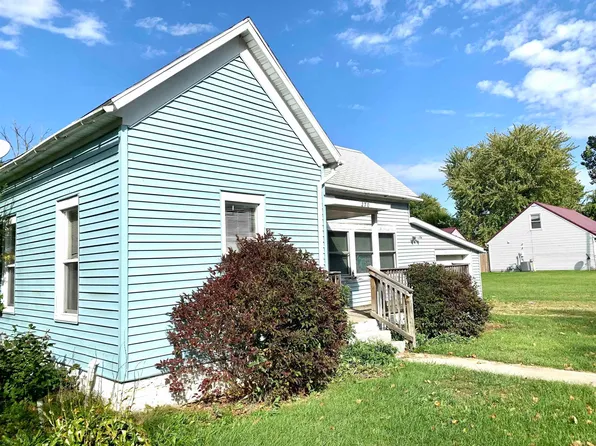 270 W Logan St, Markle, IN 46770