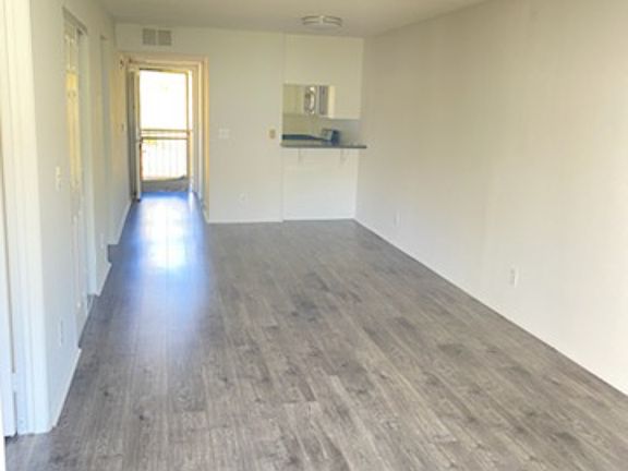 5th image of 818 Tularosa Dr #238