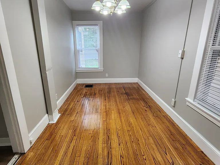 202 Hallock Ave #2022 — Photo 3