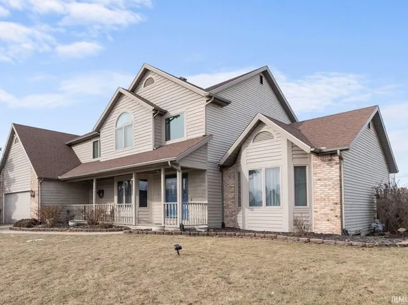 9830 Blue Mound Dr, Fort Wayne, IN 46804