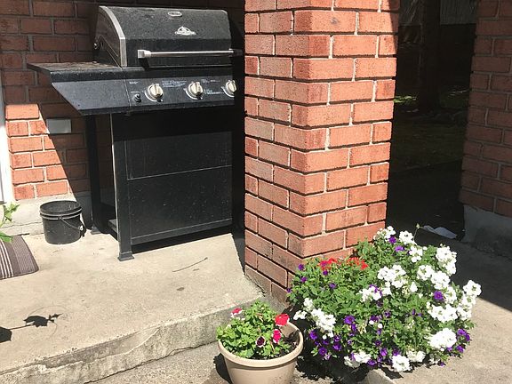 3rd image of 57 Emily Ln