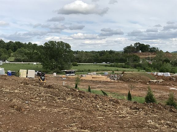 4th image of Nashville Hwy
