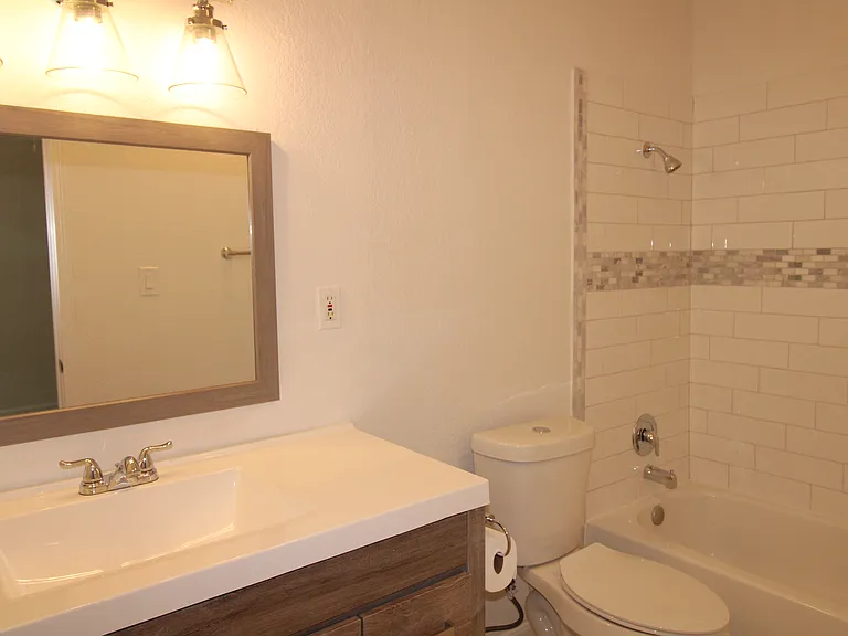 3807 Briarhaven St — Photo 15