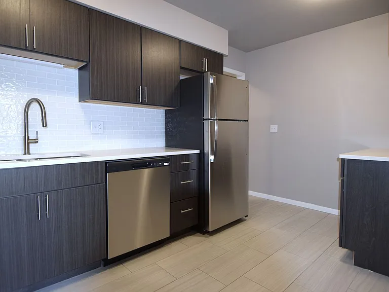 Woodland Reserve Apartments — Photo 83