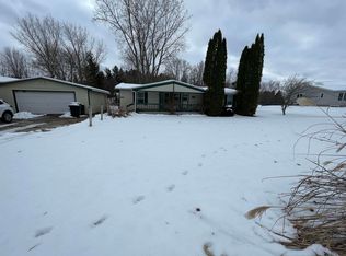 9628 Hamill Rd, Otisville, MI 48463