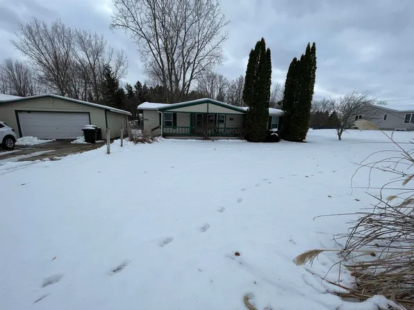 9628 Hamill Rd, Otisville, MI 48463