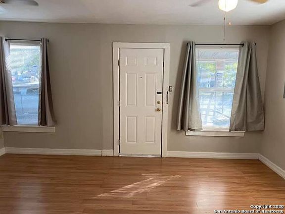 2nd image of 1205 Flanders Ave