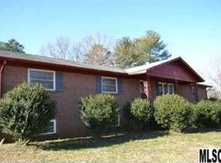 1510 23rd Avenue Pl NE, Hickory, NC 28601