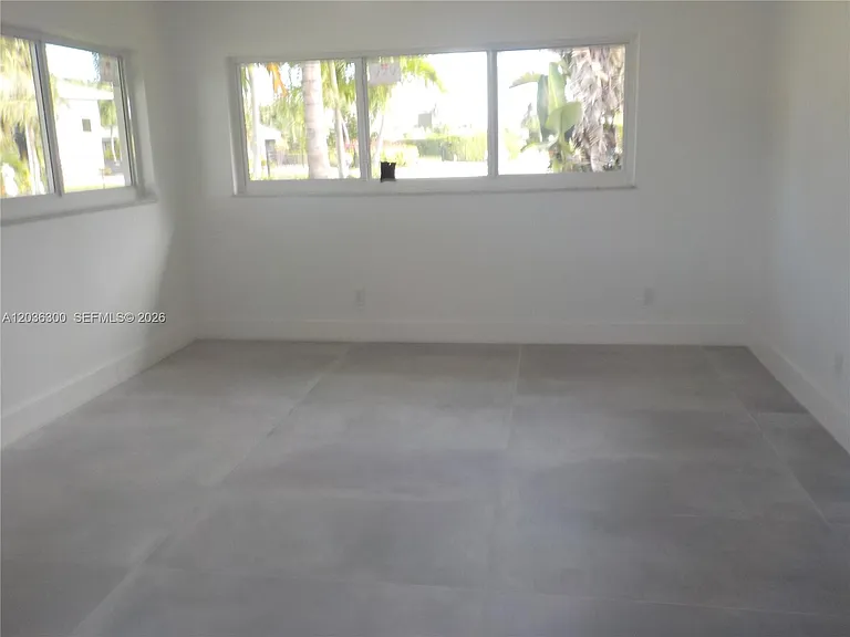 1565 Thumb Point Dr — Photo 20