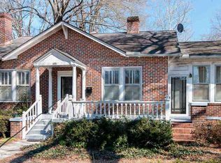 105 Cleveland St, Clinton, SC 29325